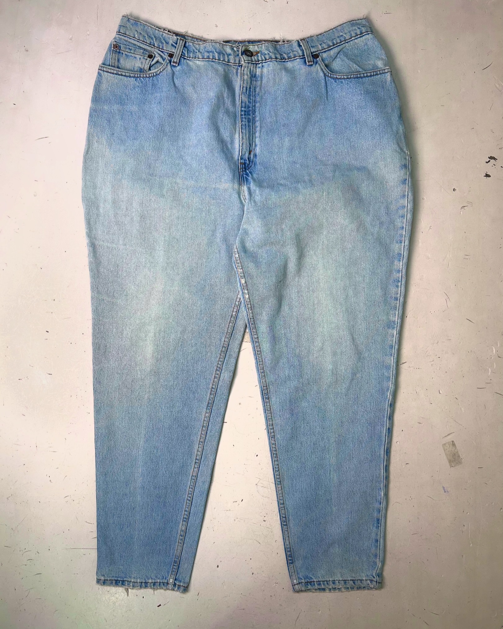 Levi’s 550 Carrot fit Light washed Jeans,W40/L44 - Image 6