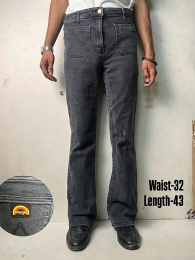 Wrangler charcoal bootcut Jeans,W32/L43