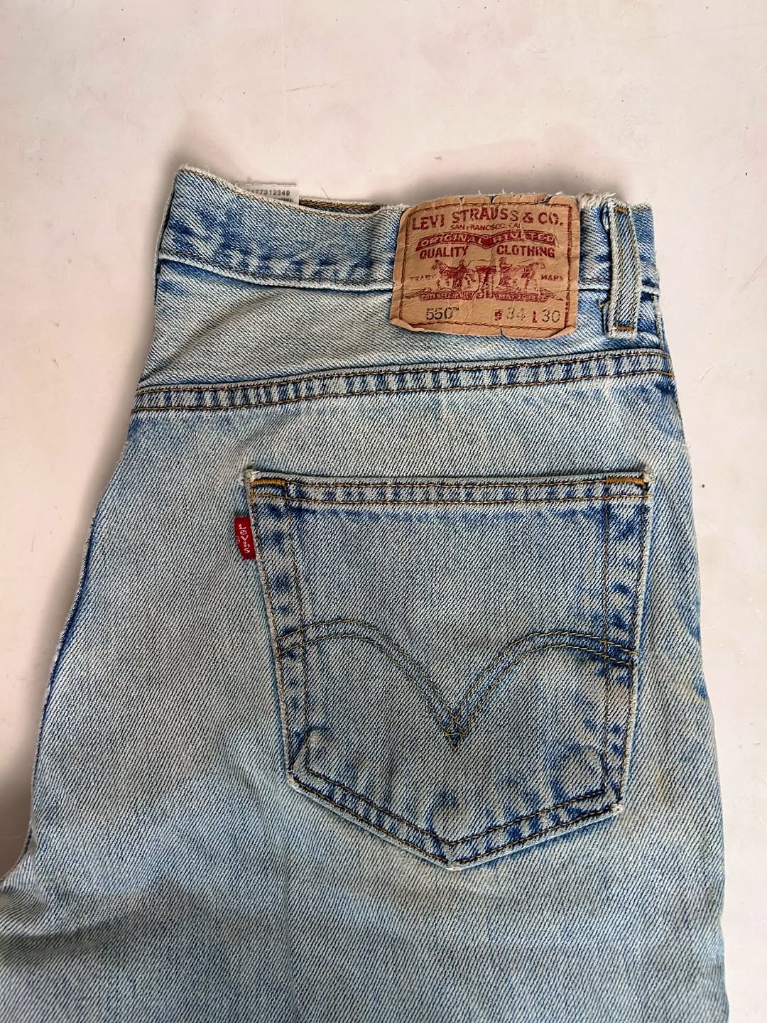 Levi’s 550 vintage light washed Jeans,W34/L41 - Image 2