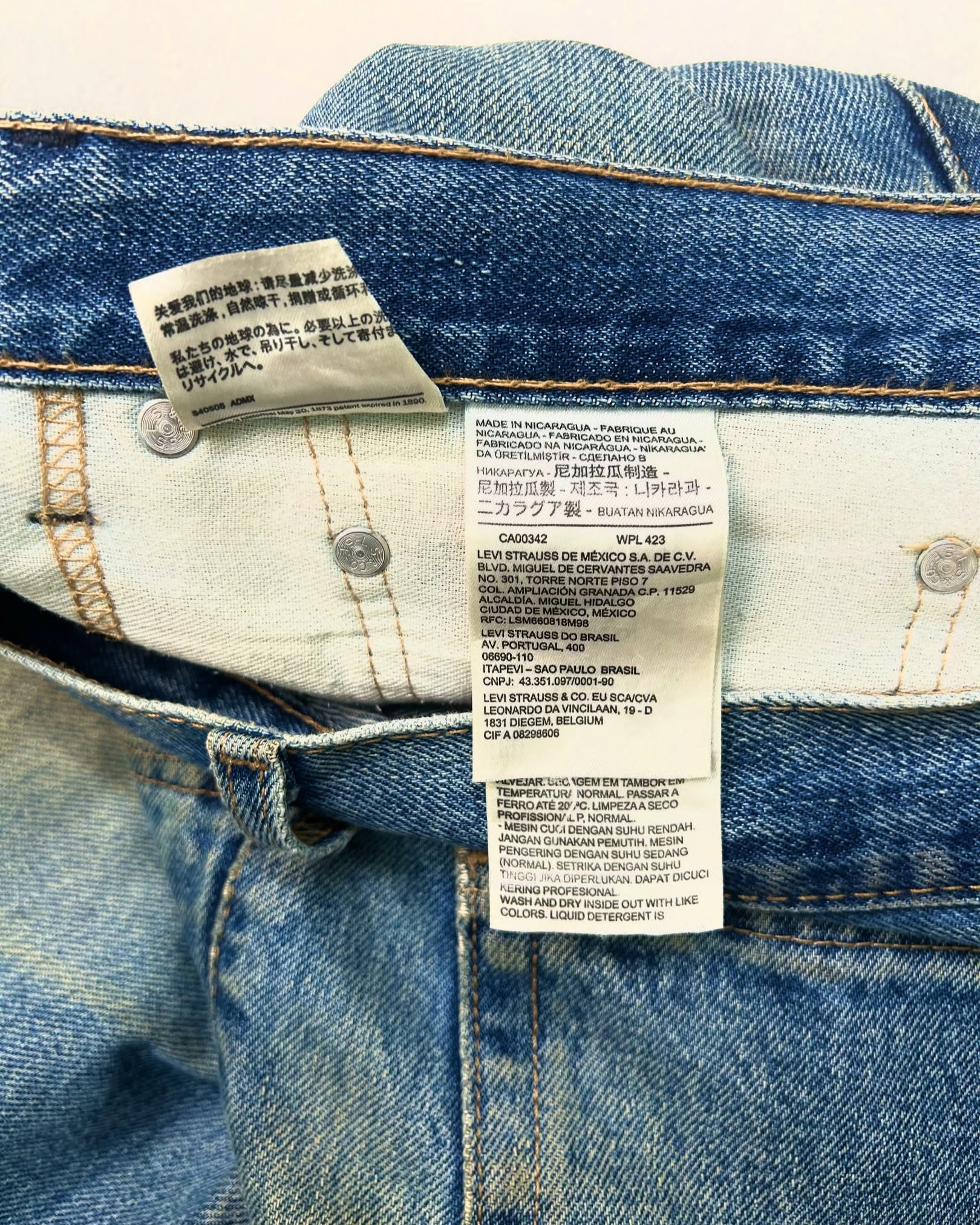 Vintage Levi’s 505 straight fit Jeans,W36/L42 - Image 6