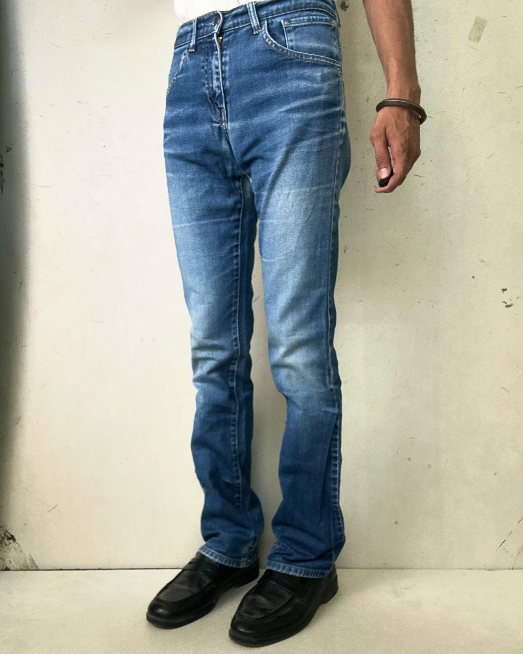 VINTAGE 90s LEVI’S T-27 DENIM BOTTOMS,W28/L41 - Image 2