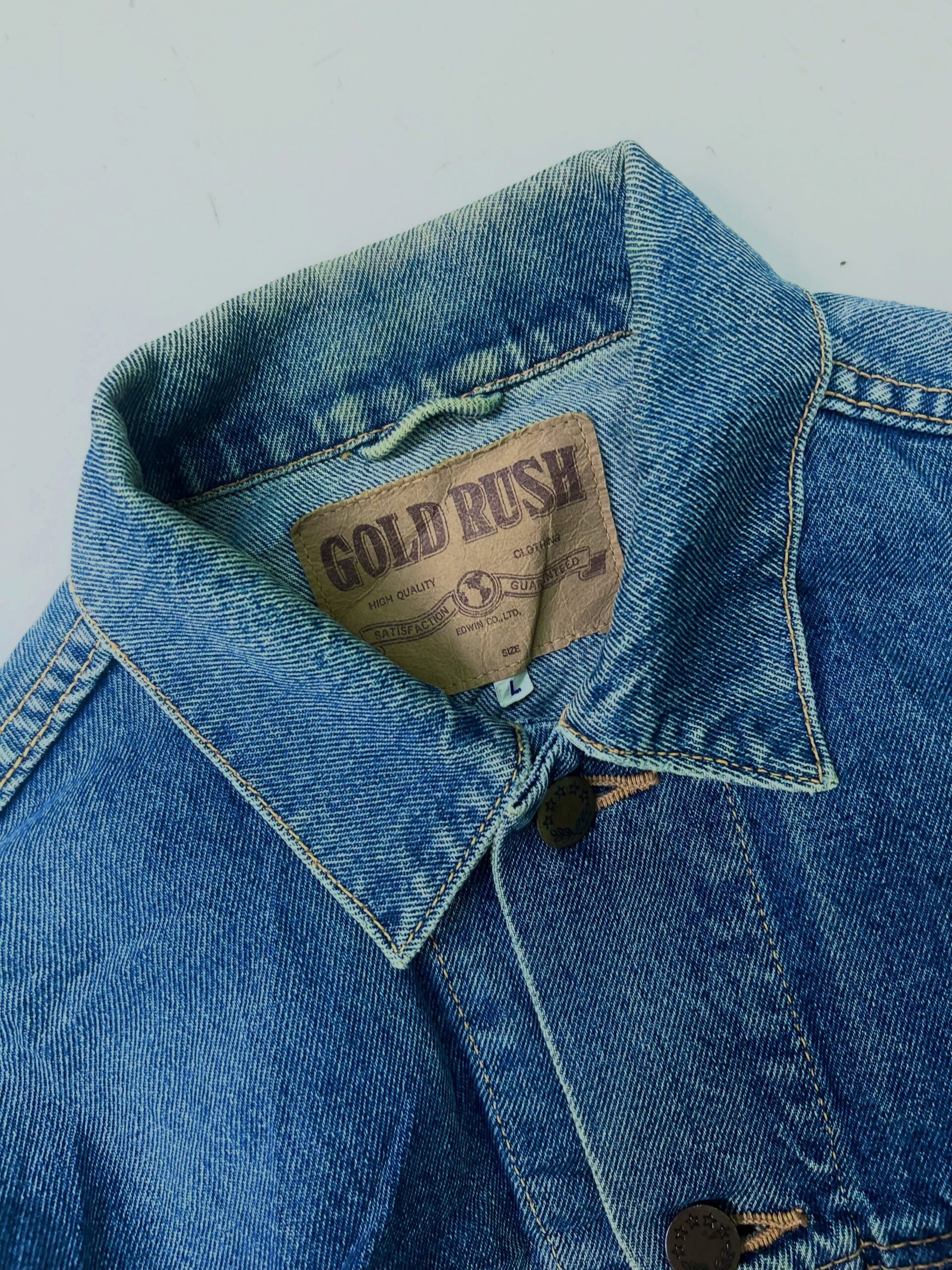 VTG PREMIUM EDWIN GOLD RUSH TRUCKER TYPE DENIM JACKET, SIZE-M,C38/L24 - Image 3