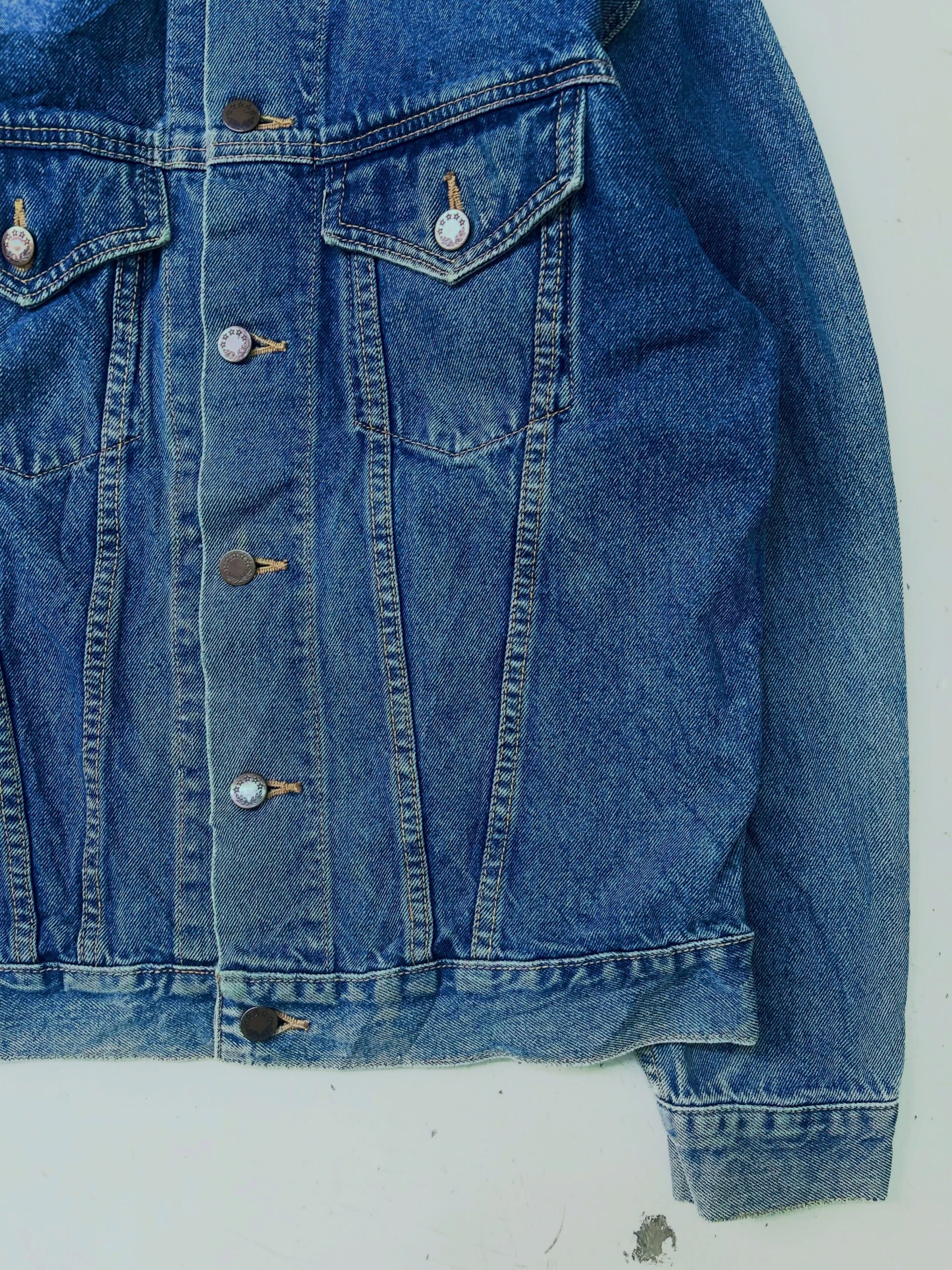 VTG PREMIUM EDWIN GOLD RUSH TRUCKER TYPE DENIM JACKET, SIZE-M,C38/L24 - Image 2