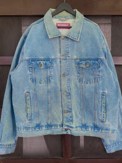 VTG WRANGLER STONE WASHED TRUCKER TYPE DENIM JACKET,Size-XL,C50/L27